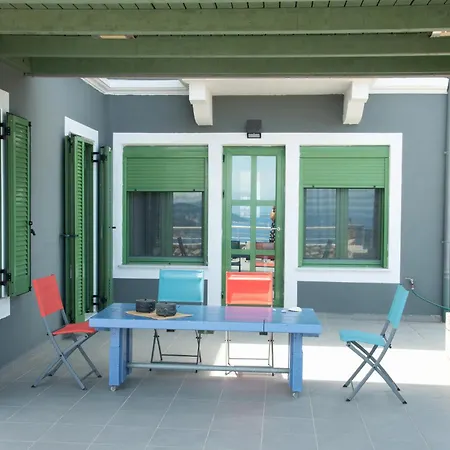 Domus