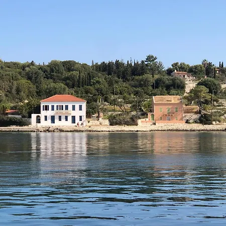 Apartment Domus *