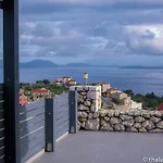 דירה Domus *